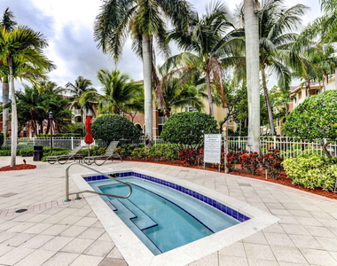 6510 Emerald Dunes Drive - Photo Thumbnail 36