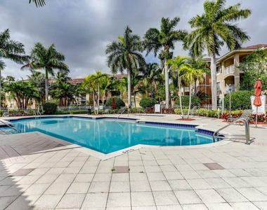 6510 Emerald Dunes Drive - Photo Thumbnail 38