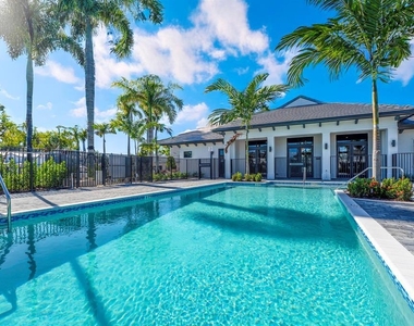 4917 Peacock Way - Photo Thumbnail 19