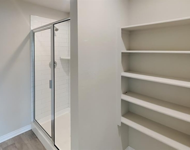 4301 Moonlight Road - Photo Thumbnail 9