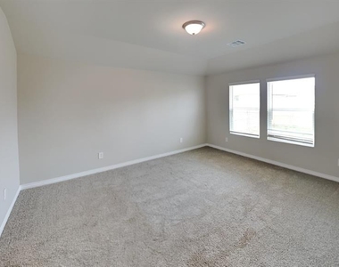 4301 Moonlight Road - Photo Thumbnail 6