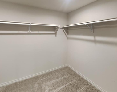 4301 Moonlight Road - Photo Thumbnail 7