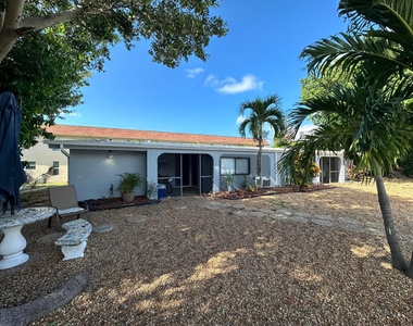 3205 Ne 9th Street - Photo Thumbnail 17