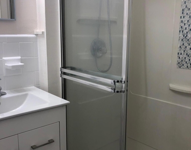 3205 Ne 9th Street - Photo Thumbnail 8