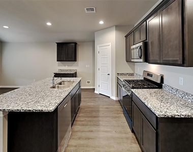 4412 Palmetto Bluff Drive - Photo Thumbnail 3