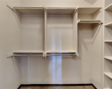 1720 W Palm Place - Photo Thumbnail 12