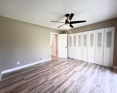 176 Sussex I - Photo Thumbnail 13