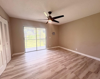 176 Sussex I - Photo Thumbnail 16