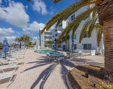 2850 Ne 14th Street Causeway - Photo Thumbnail 5