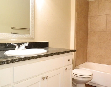 204 Saint Charles Way - Photo Thumbnail 12