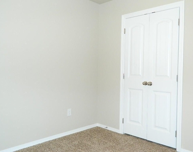 204 Saint Charles Way - Photo Thumbnail 30