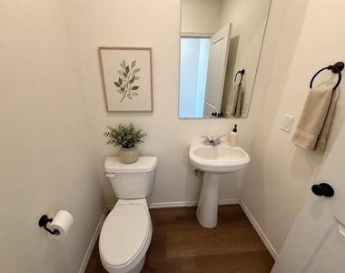 303 Aaran Way - Photo Thumbnail 1