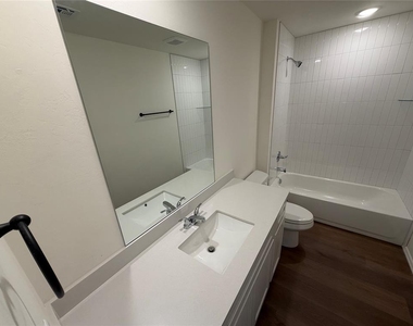 303 Aaran Way - Photo Thumbnail 11