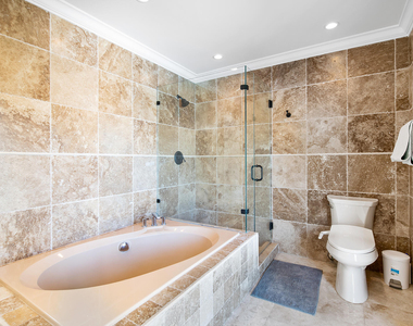 4761 Bayview Drive - Photo Thumbnail 13