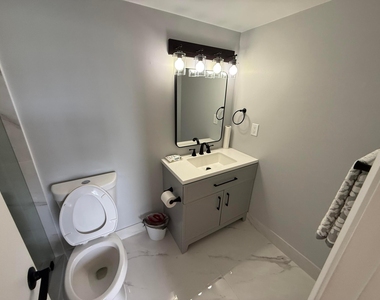 401 Se 3rd Street - Photo Thumbnail 30