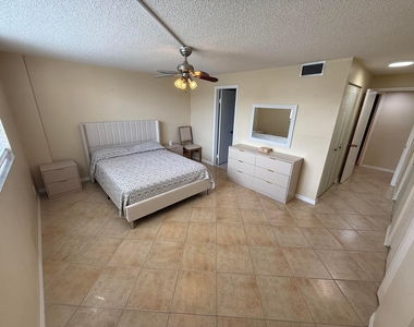401 Se 3rd Street - Photo Thumbnail 27
