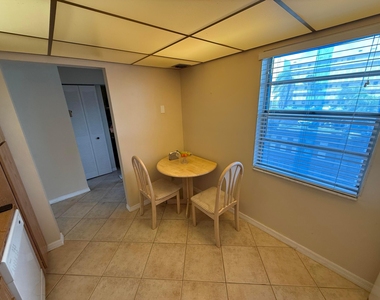 401 Se 3rd Street - Photo Thumbnail 8