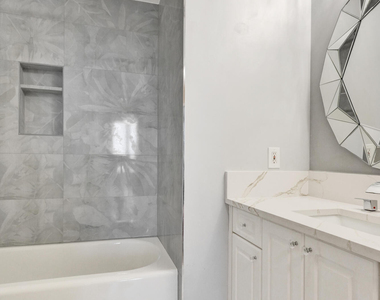 651 Okeechobee Boulevard - Photo Thumbnail 10