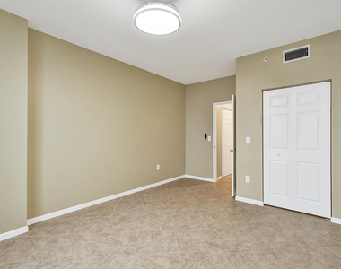 651 Okeechobee Boulevard - Photo Thumbnail 18