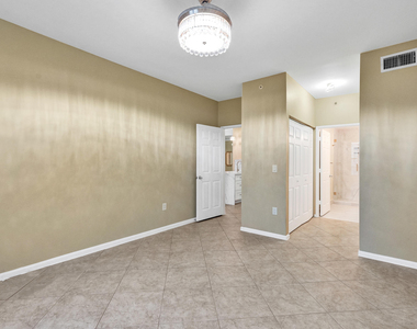 651 Okeechobee Boulevard - Photo Thumbnail 14