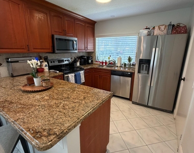 699 Deer Creek Corona Way - Photo Thumbnail 10