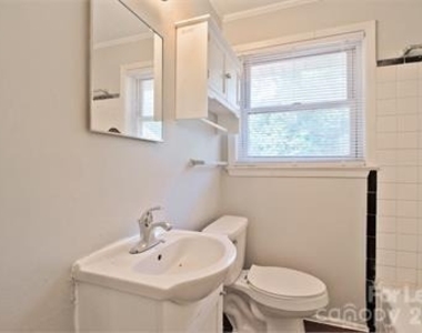 3031 Attaberry Drive - Photo Thumbnail 1