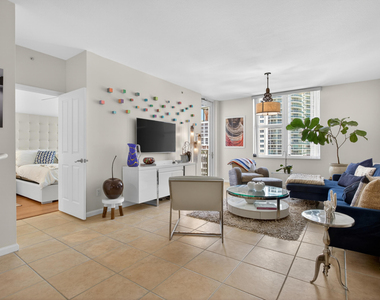511 Se 5th Avenue - Photo Thumbnail 15