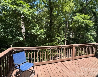 6629 Tuskan Drive - Photo Thumbnail 32