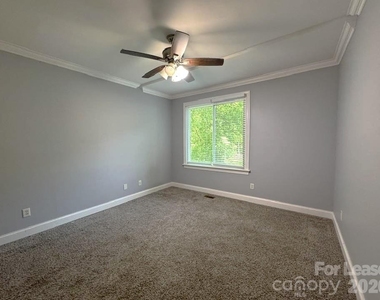 6629 Tuskan Drive - Photo Thumbnail 25