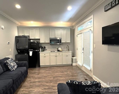6629 Tuskan Drive - Photo Thumbnail 30