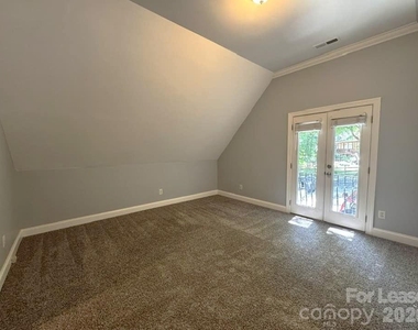 6629 Tuskan Drive - Photo Thumbnail 17