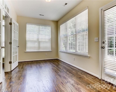 5067 Timber Falls Drive - Photo Thumbnail 8