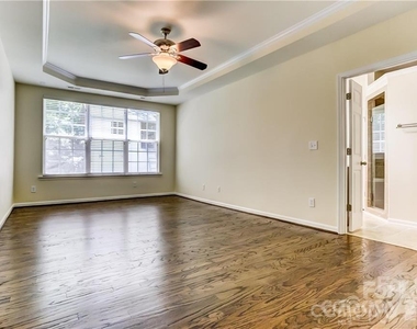 5067 Timber Falls Drive - Photo Thumbnail 10