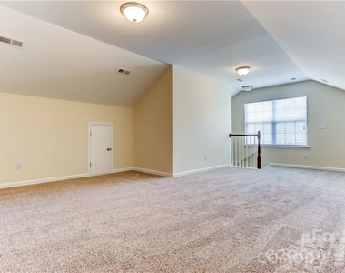 5067 Timber Falls Drive - Photo Thumbnail 15