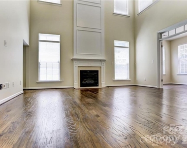5067 Timber Falls Drive - Photo Thumbnail 4