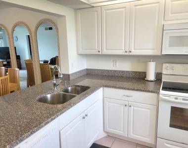 10152 S Ocean Drive - Photo Thumbnail 9