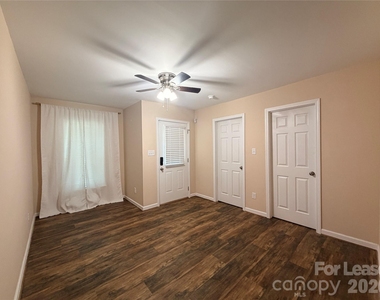 67 Travora Circle - Photo Thumbnail 7