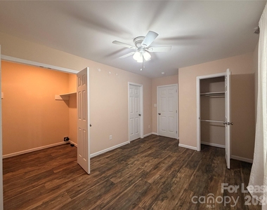67 Travora Circle - Photo Thumbnail 10