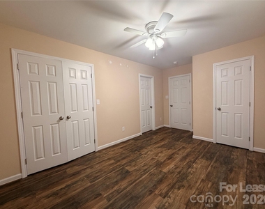 67 Travora Circle - Photo Thumbnail 9