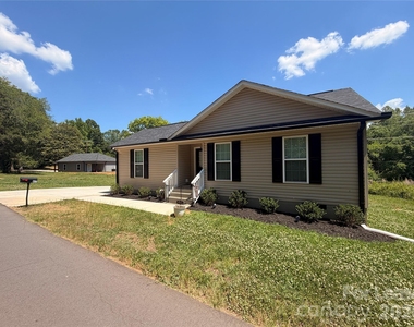 67 Travora Circle - Photo Thumbnail 1