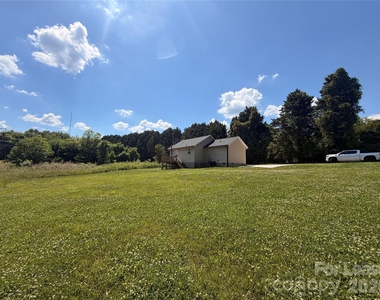 67 Travora Circle - Photo Thumbnail 20