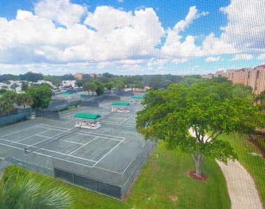 450 Egret Circle - Photo Thumbnail 24