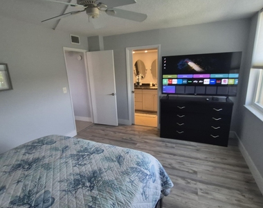 450 Egret Circle - Photo Thumbnail 17