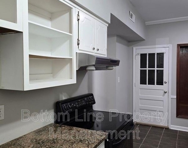 5949 Quail Hollow Road - Photo Thumbnail 11