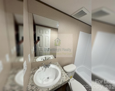 2034 Shelby Road - Photo Thumbnail 4