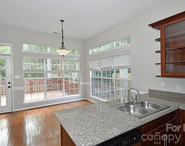 10014 Prosperity Point Lane - Photo Thumbnail 4