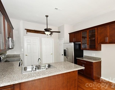 10014 Prosperity Point Lane - Photo Thumbnail 6