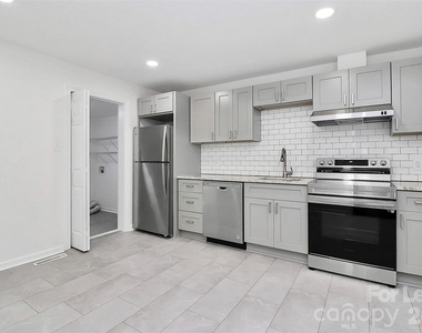 405 Pine Street - Photo Thumbnail 5