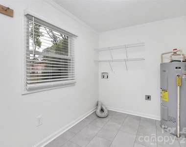 405 Pine Street - Photo Thumbnail 9