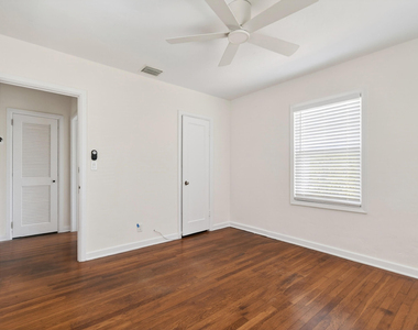 236 Greymon Drive - Photo Thumbnail 25
